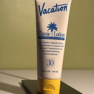 Vacation Classic Lotion SPF 30 - 3.4 fl. Oz.